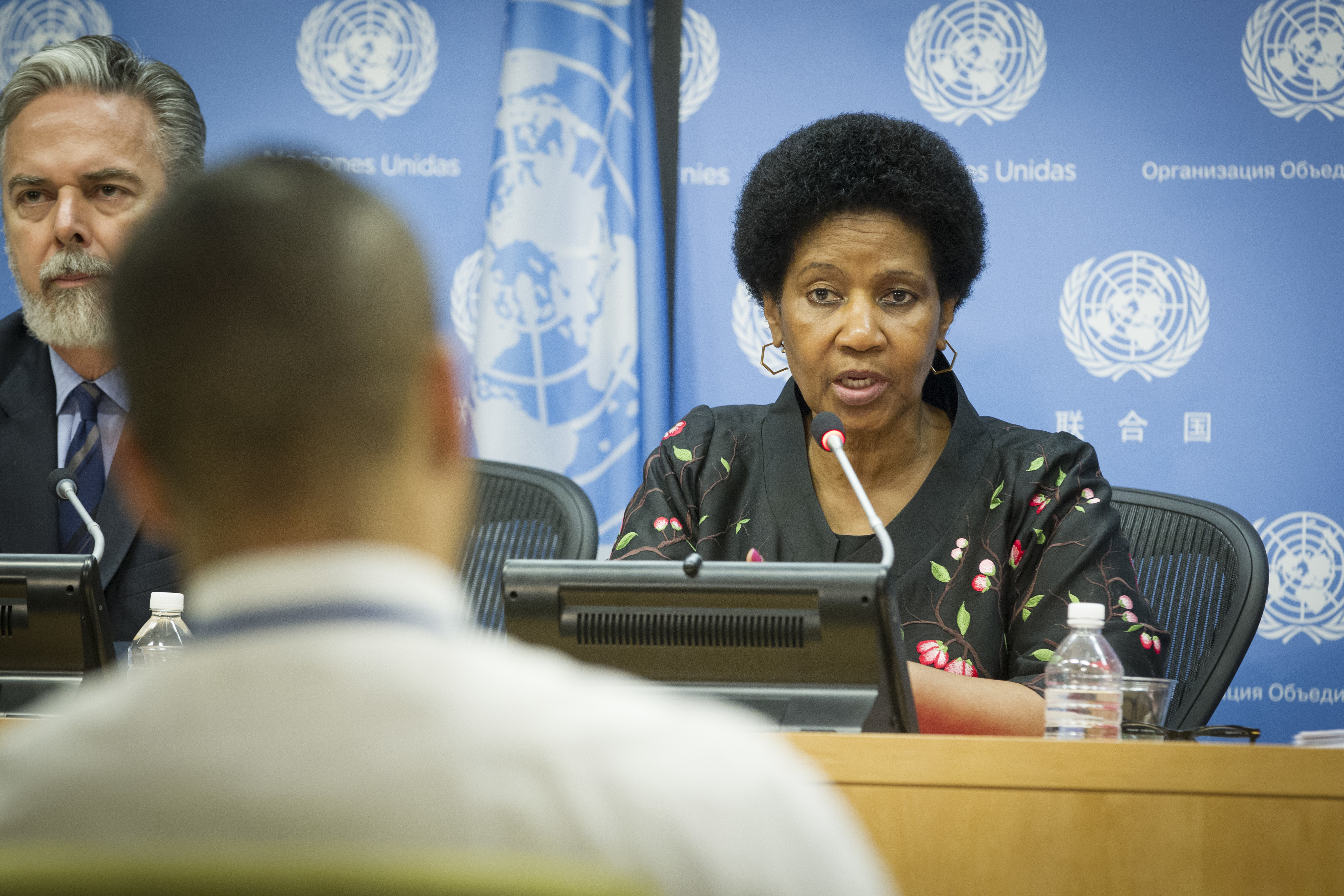 Что говорит оон. Фумзиле Мламбо-Нгкука. Председатель ООН женщина. Un women — женщины ООН. Комитет по правам женщин ООН.