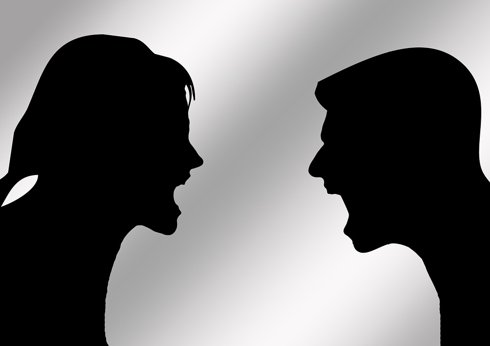 https-::pixabay.com:en:pair-man-woman-discussion-707505: