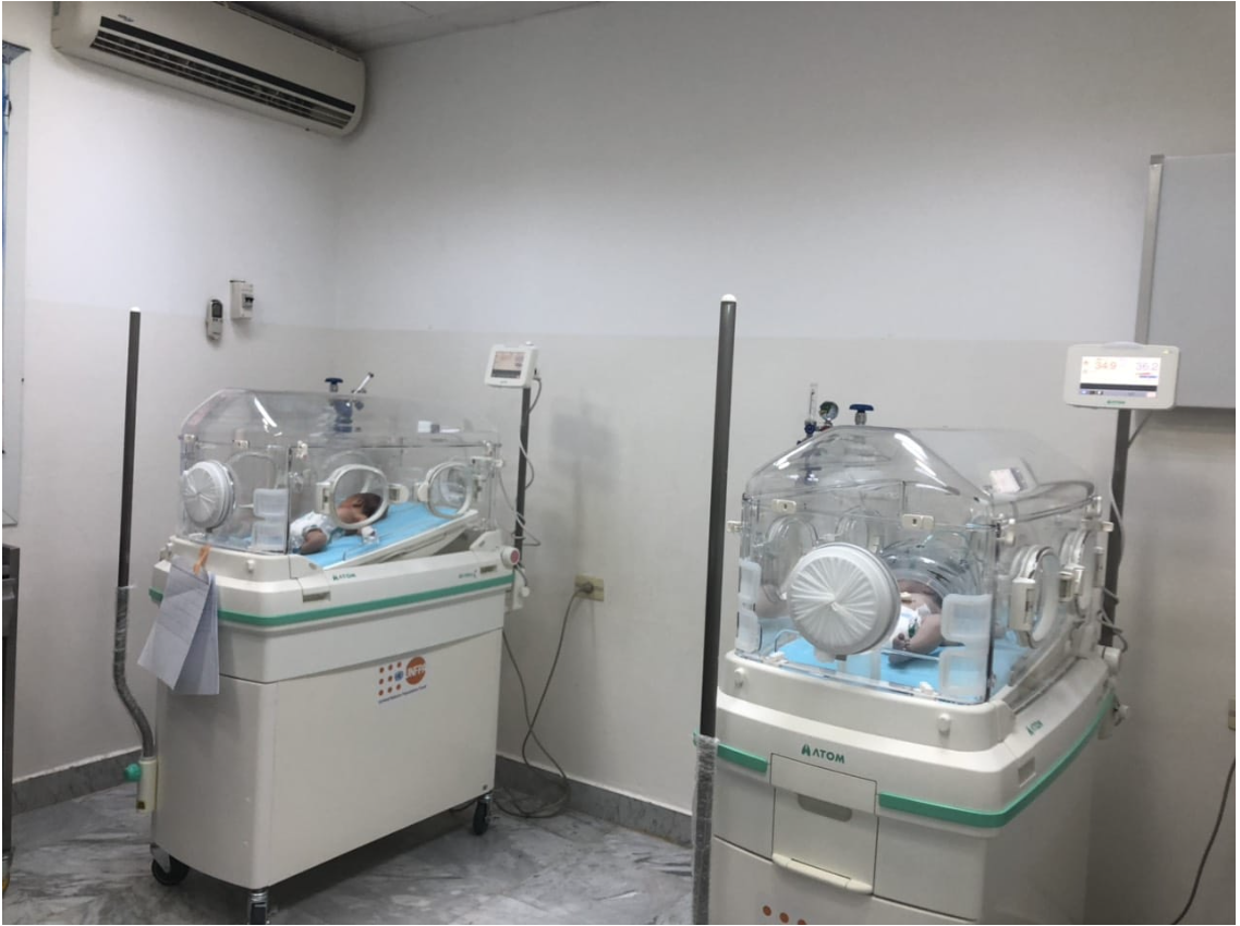 Two newborns in the Neonatal Intensive Care Unit of Weryemma polyclinic.