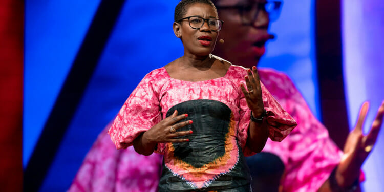 Yvonne Aki-Sawyerr, Mayor of Freetown, who appointed the Chief Heat Officer