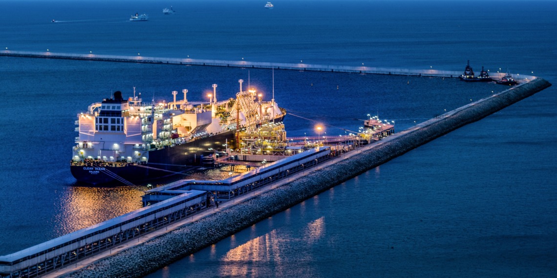 Italy lng terminal