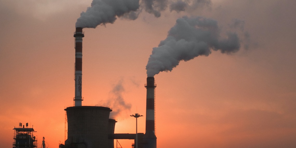 openAQ monitors major sources of air pollution