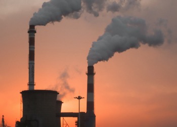 openAQ monitors major sources of air pollution