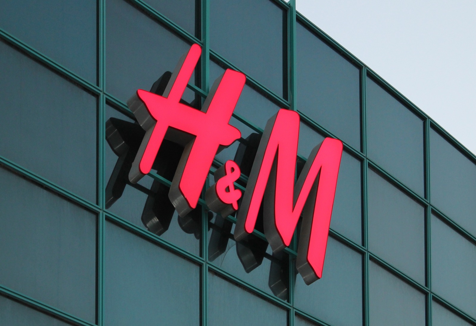 H&M Makes Strides in Promoting Transparency by Listing Supplier