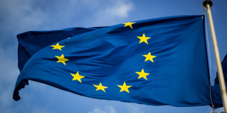 EU Commission calls on 17 member states to implement CSRD reporting rules.