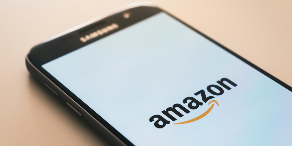 Alt Tag: ESG news regarding Amazon launching carbon credits, BP activist investor targets Lund, SBTi unveils new net zero standard, EU enhances investment strategy