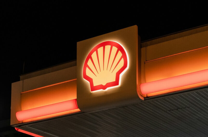 ESG news regarding oil and gas industry drops net-zero standard, SBTi net-zero standard for finance launched, AI mining firm raises $44M, AI data centers to be powered by renewables by 2030