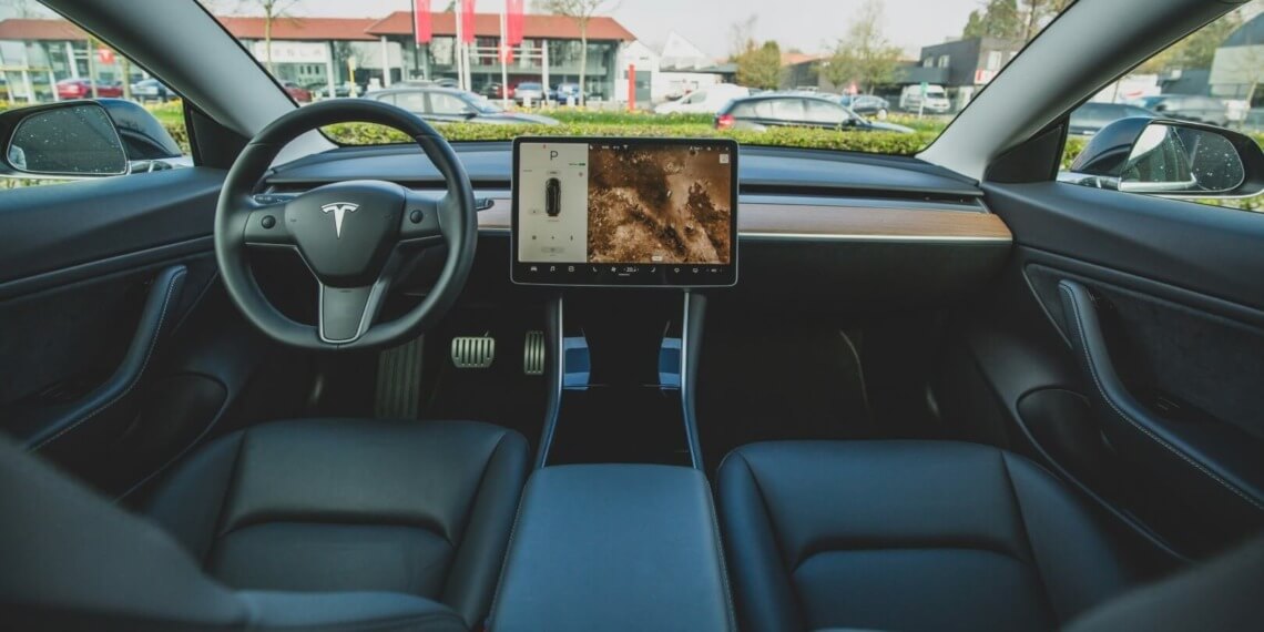 Tesla robotaxi