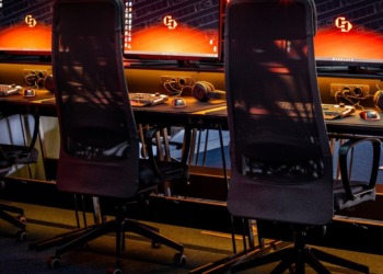 The Most Common Failures of PC Power Supplies and How to Fix Them