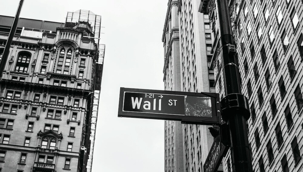 Top U.S. banks trimmed fossil fuel portfolios through August 1.