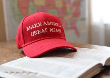 Donald Trump speaking in the White House amid backlash over US climate policy rollback, French Prime Minister Lecornu’s resignation triggers market instability, with rising bond yields and falling stocks.Germany’s new industrial decarbonization program introduces CCS to help reduce emissions in heavy industries like steel, cement, and chemicals. Butterflies’ colours fade in deforested and monoculture environments, signaling a loss of biodiversity.