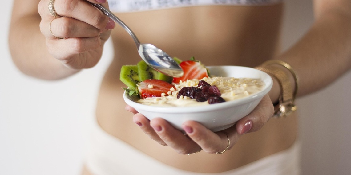 Instant Thickener in food and clinical nutrition