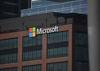 ESG News regarding Microsoft signs long-term deal for 3.6 million tons of CO₂ removals from C2X’s Louisiana BECCS project., New York finalizes mandatory GHG reporting rules for major emitters beginning in 2027.
