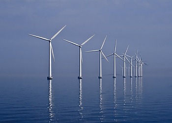 ESG News covering Great British Energy’s 2030 clean-power strategy, UK government investment, nationwide renewable expansion, community energy projects, offshore wind development, and job creation in the energy transition.