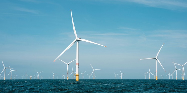 Orsted challenges U.S. suspension of offshore wind projects; global mandatory ESG reporting accelerates; ESG ratings for Saudi firm Maharah; EU legal certainty on sustainability reporting.