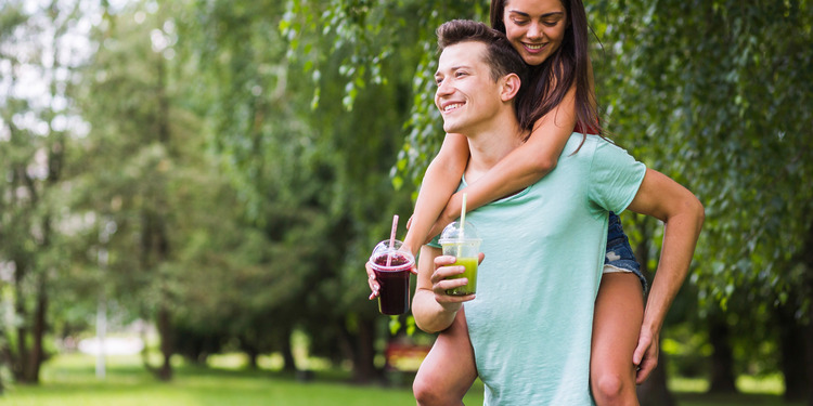 A couple jogging in the park with a healthy life coupled with alcohol addiction treatment is key