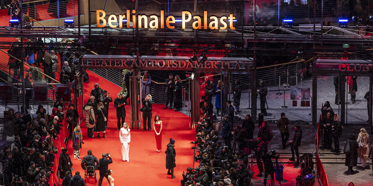 Crowds and filmmakers on the red carpet at the 76th Berlin International Film Festival in 2026