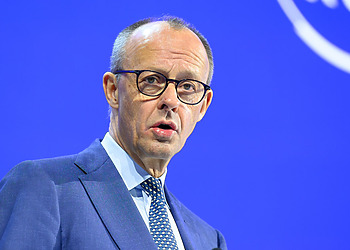 Friedrich Merz Proposing the Architectural blueprint of European institutions illustrating the Merz-Meloni non-paper strategy for EU deregulation