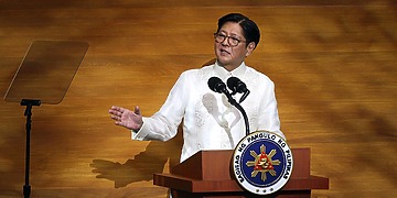 ESG news regarding Philippines turning to sanctioned oil and Russian crude amid energy emergency, California considering phase-in options for scope 3 GHG reporting, Iran war driving up oil prices and benefiting China's coal-to-chemicals sector, and Indian startup Pranos Fusion raising $6.8m to advance fusion energy.