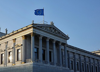 ESG news regarding EU carbon prices falling as the bloc considers intervening in its emissions trading system to ease energy costs, Asian utilities increasing coal use as LNG supply disruptions from the Iran conflict drive prices higher, Canada projecting sharp growth in electricity demand and natural gas production by 2050, and pollution from a Russian strike on a Ukrainian hydro plant cutting water supplies in Moldova.