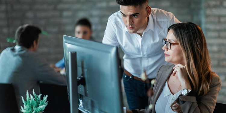 IT Service Management team using ITIL® 5 Foundation Framework