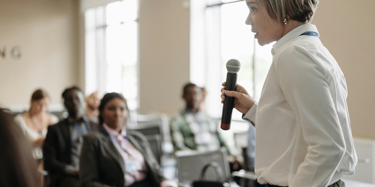 Speaker Booking Agencies