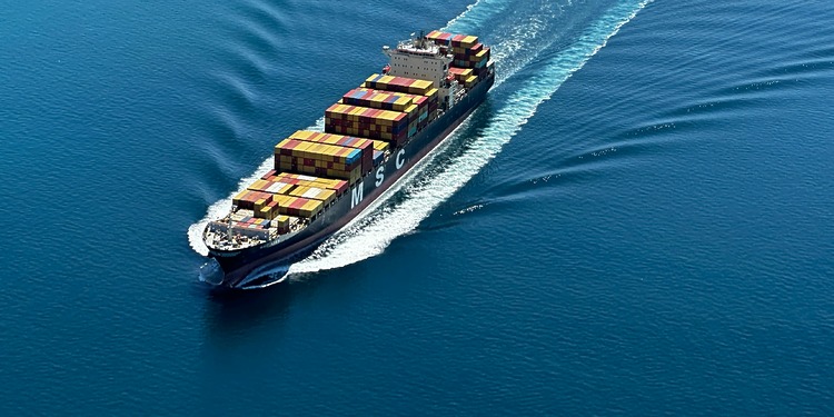 White hydrogen could be especially useful for fueling large ships and vehicles, which could handle the weight of the pressurised gas. Photo Credit: Haydn.