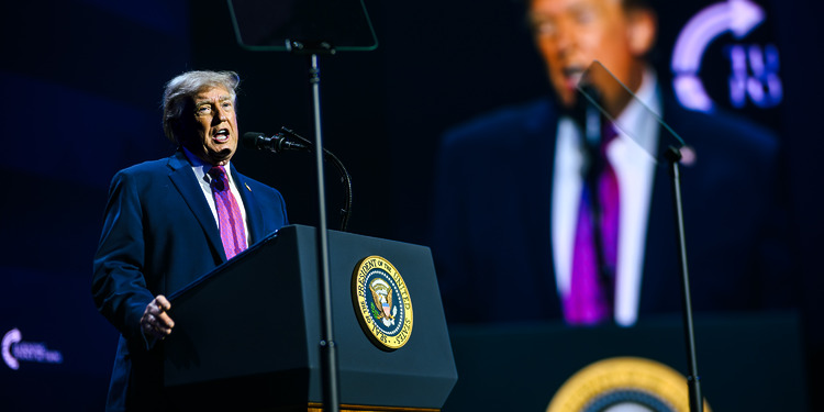 Regulatory update on funding new energy projects, transforming energy regulators, assisting power generators, and EV incentives cuts.