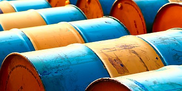 ESG news on US crude oil exports, Singapore calling for energy collaboration, and Malaysia and South Korea accelerating their respective energy transitions with solar.