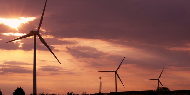 ESG news regarding US reallocation of capital from wind energy into fossil fuels, EU plans to boost competition enforcement in AI and cloud services, World Bank climate bond to fund South African Restoration Project, and Indigenous leaders warning against clean energy extractivism