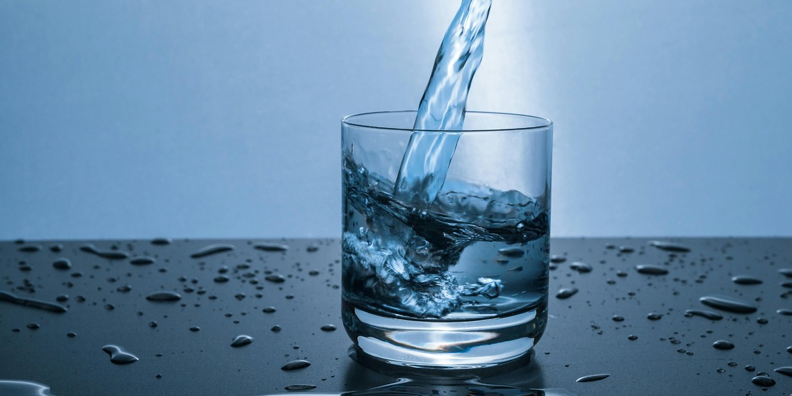 ESG news regarding stricter water protections law in the EU, France’s $27 billion African investment, Egypt’s $1.5 billion loan agreement, and Europe’s dependence on US oil imports