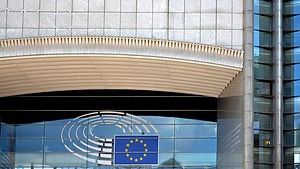 ESG news regarding the EU considering domestic gas drilling, Microsoft cutting climate targets, Bangladesh's push for solar, and the EC’s call for CSRD feedback