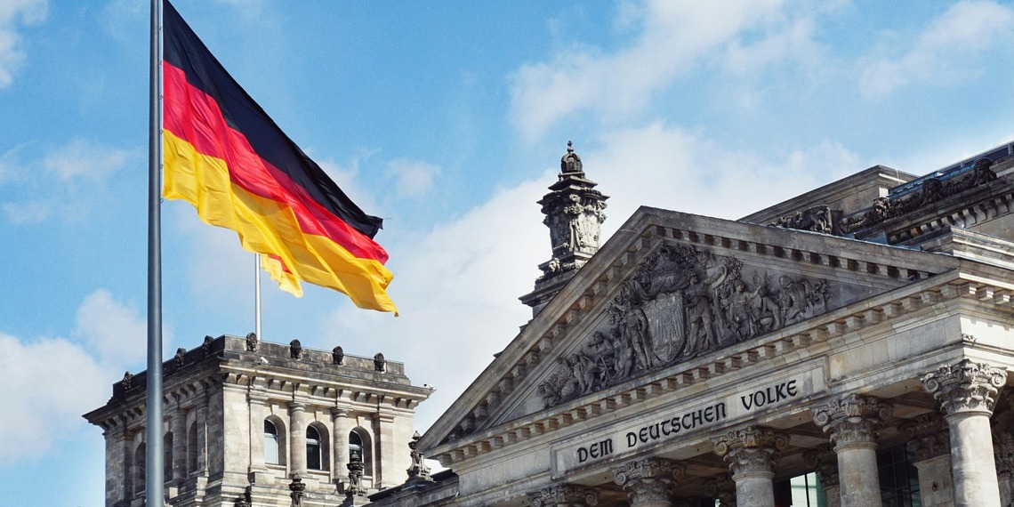 ESG news regarding Germany’s climate target concerns, China’s rising solar exports, Southeast Asia’s growing energy demand from data centres and EVs, and renewed lithium investment at Utah’s Great Salt Lake.