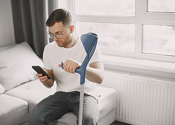 A young man with a Personal Injury Case: a broken leg