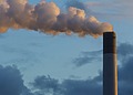 ESG news regarding China’s revised carbon emissions calculations, rising UK energy bills linked to the Iran conflict, heatwave-related power strain in Vietnam, and antitrust allegations against Pluxee in Chile.