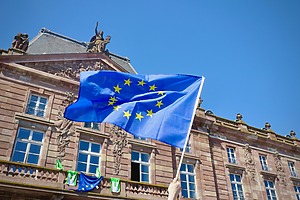 ESG news regarding Norway’s fish farming and its growing nutrient pollution problem, EU planning expanded free emissions permits to ease industry costs, methane emissions staying near record highs despite available solutions, and Chile landfill leading global methane emissions from human-made sites.