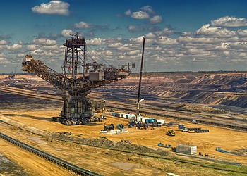ESG news regarding BHP unprecedented decarbonisation delays, Brasil’s record-breaking climate initiatives, Pope speaking out against AI, and Scotland in the middle of green data centre dispute.