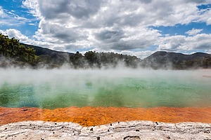 ESG news regarding Google’s appeal in monopoly case, green loan facility agreement between HSBC and Circulate Capital, Columbia’s exploration of geothermal power, and the OECD’S climate finance report