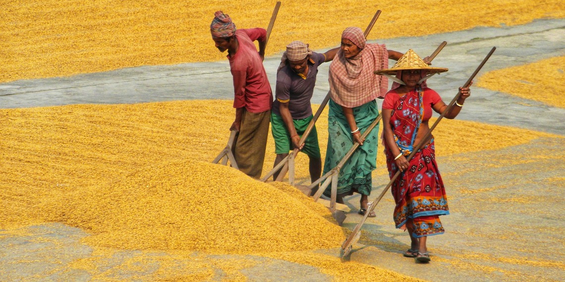 ESG news regarding a UN funding appeal linked to El Niño, declining coal imports and rising renewable energy use in India, wildfire disruption ahead of a heatwave in Spain, and regulatory changes in Namibia's growing oil and gas industry.