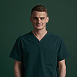 Dr. Niall Kent - Oral and Maxillofacial Surgeon and Co-Founder of OZEN