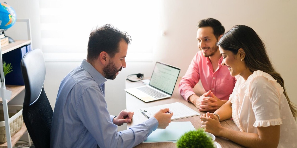 couple getting Personal Loans
