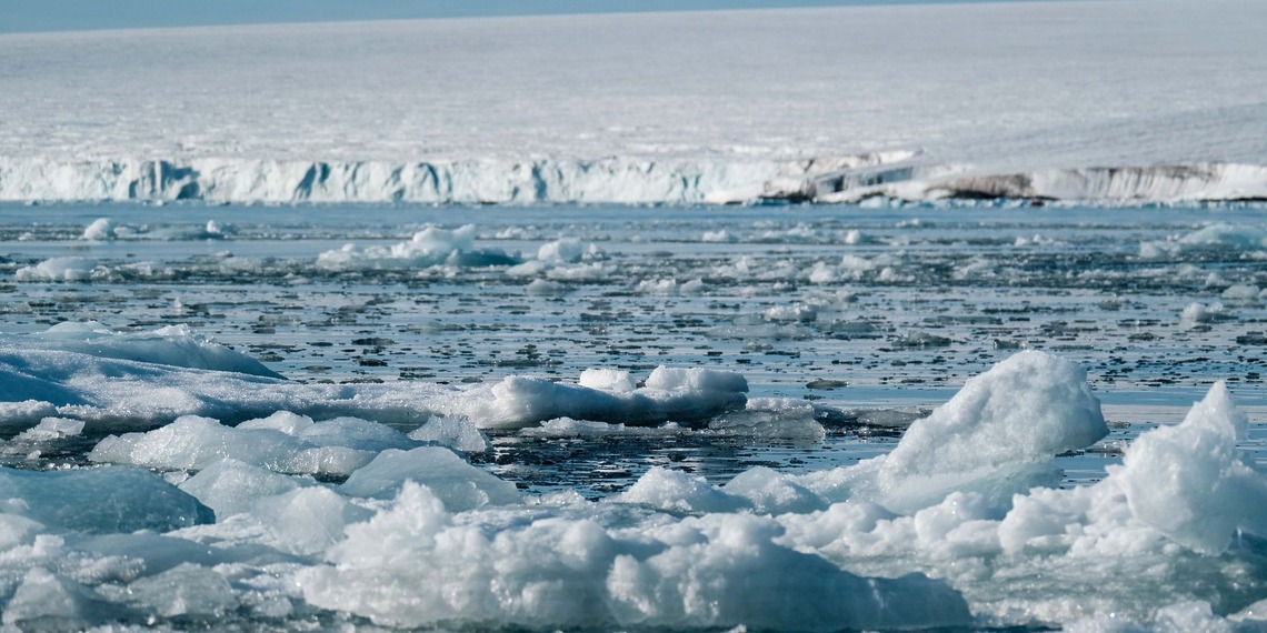 A picture of ice sheets melting due to climate change.