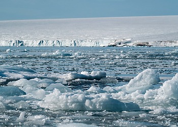 A picture of ice sheets melting due to climate change.